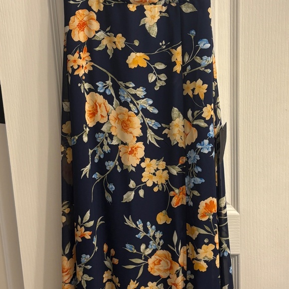 Lulu’s Floral Sleeveless Maxi Dress - Size M - Picture 2 of 7